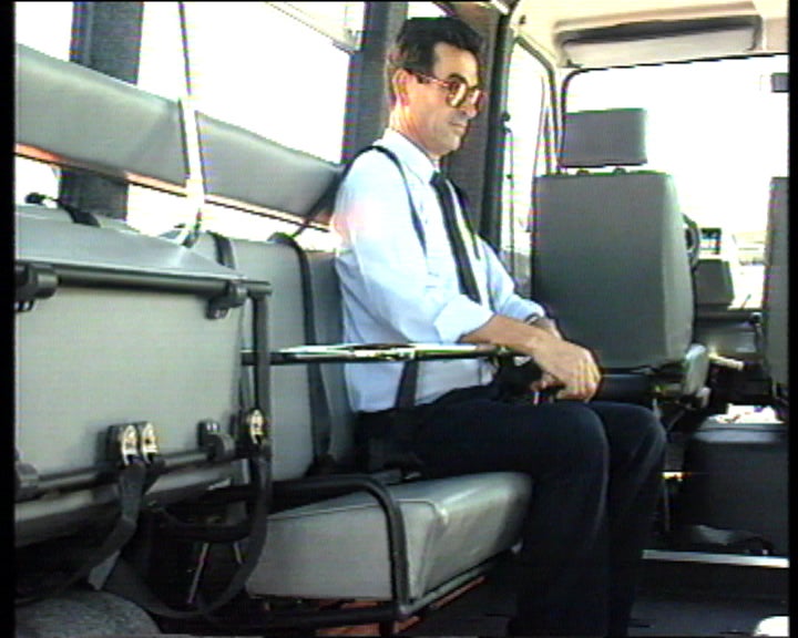 Autocarros adaptados a deficientes