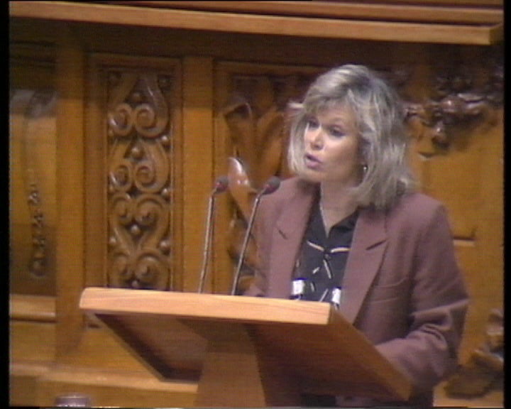 Atrasos da reconstrução no Chiado