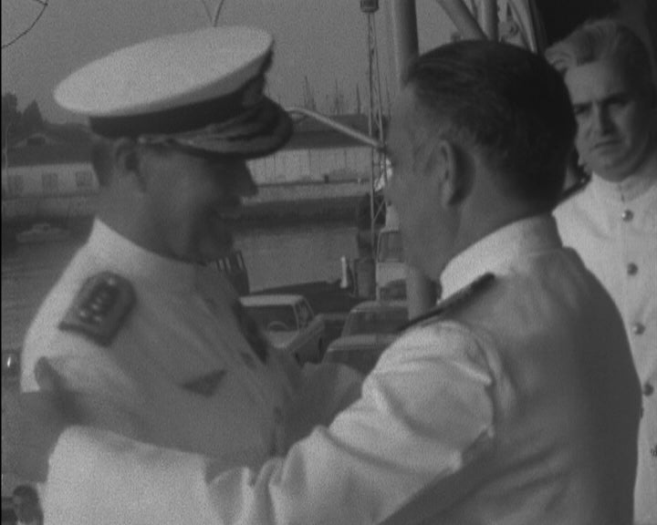 Recepção a bordo do navio “Custódio de Melo”