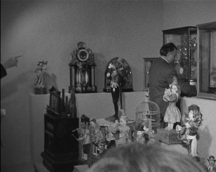 IV Salão de Antiguidades na FIL