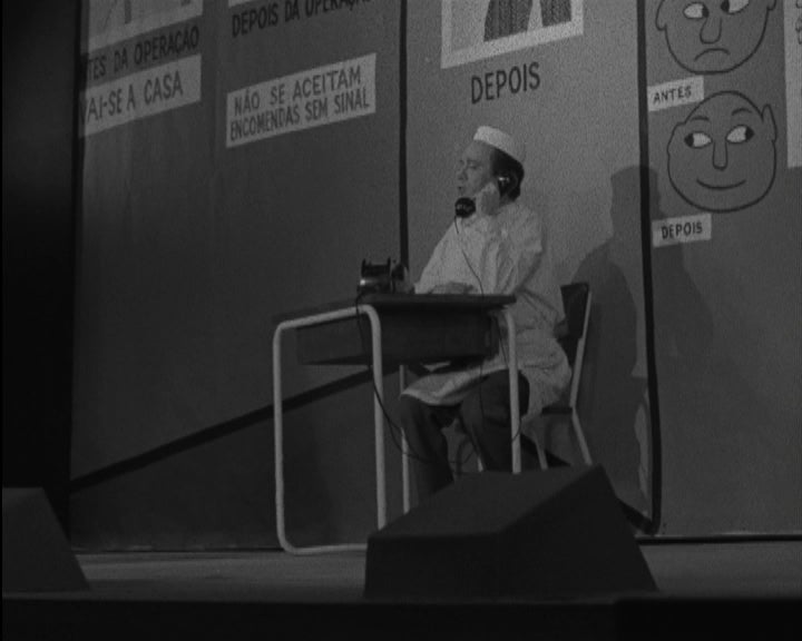 Estreia da revista “Pois…Pois”