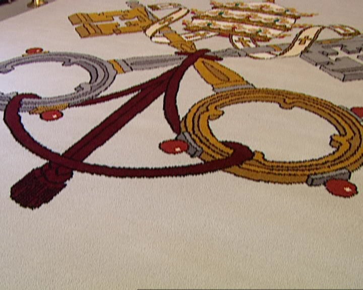 Peças decorativas para oferta ao Papa Bento XVI