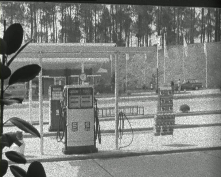 Inauguração de estrada e posto da Sacor