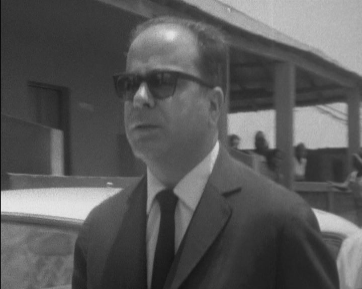 Acompanhamento do féretro de Tcherno