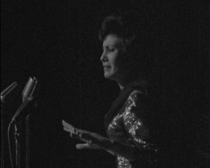 Homenagem à cantora Patrícia