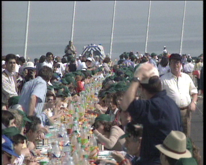 Mega-Feijoada na Ponte Vasco da Gama