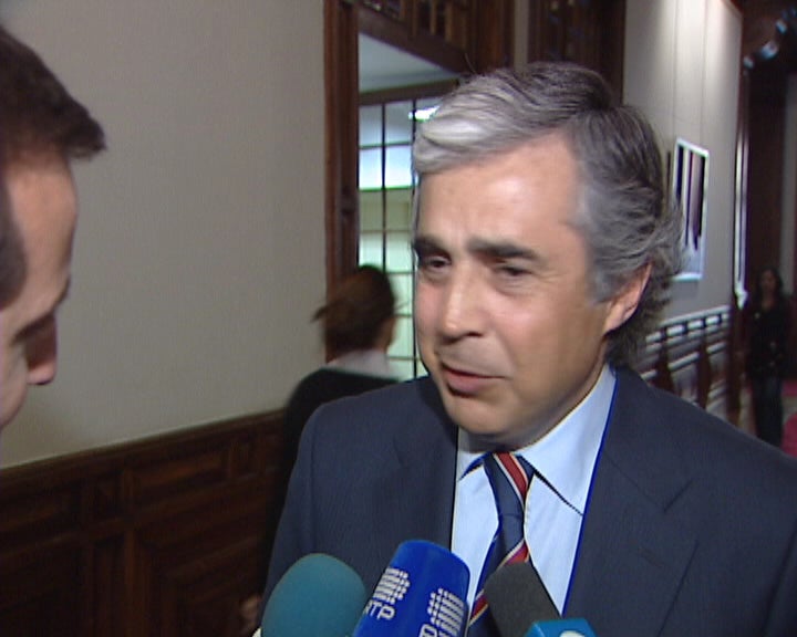 Paulo Rangel aceita convite de Passos Coelho