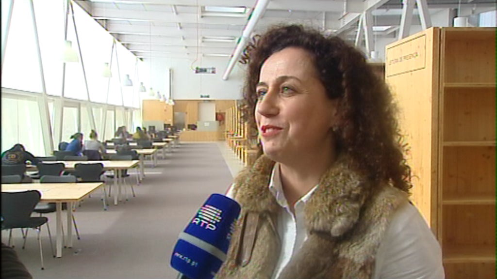 Iniciativa “Encontro às Cegas com Livros”