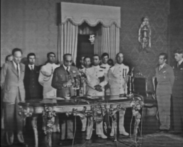 Tomada de posse do General Costa Gomes e do III Governo Provisório