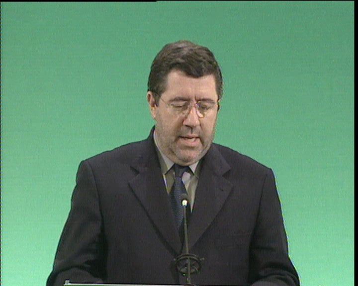 Luz verde para o envio de soldados para o Kosovo