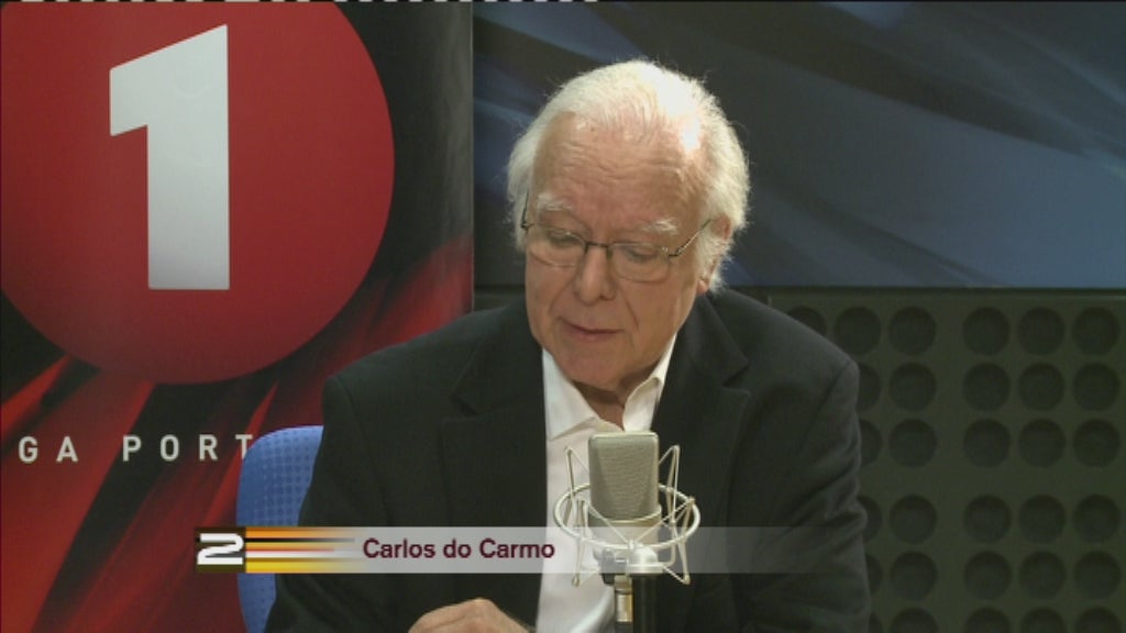 Maria Flor Pedroso entrevista Carlos do Carmo