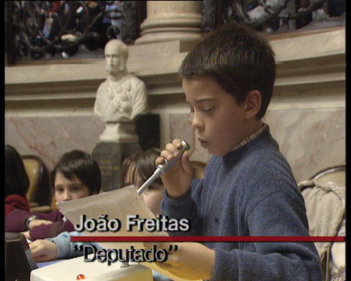 Deputados de palmo e meio