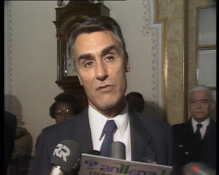 Declarações Cavaco Silva sobre Angola