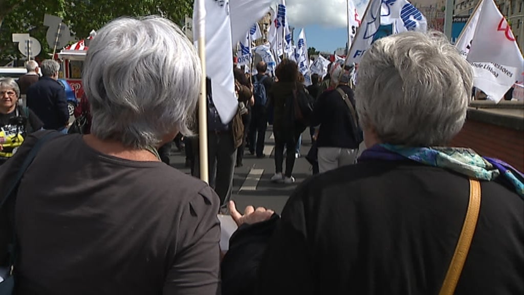 Greve às avaliações