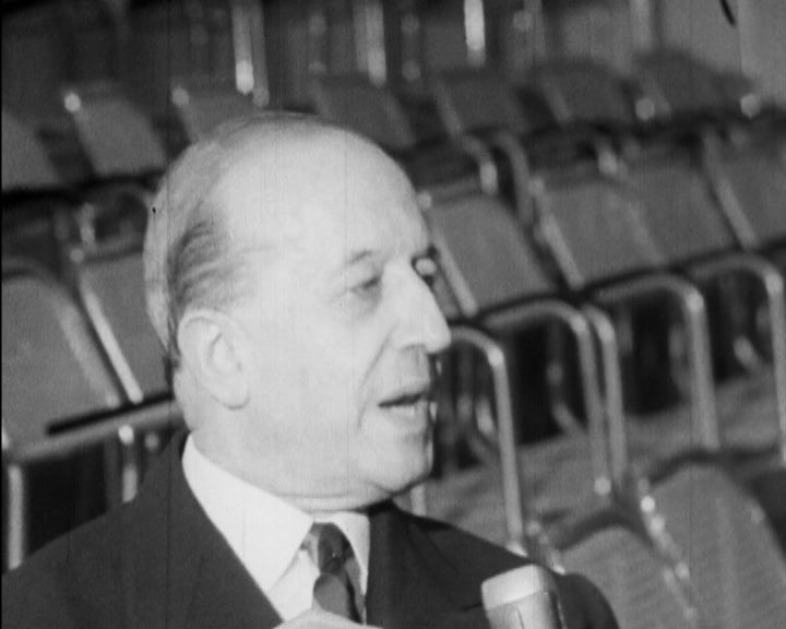 Conferência de Jean Belanger