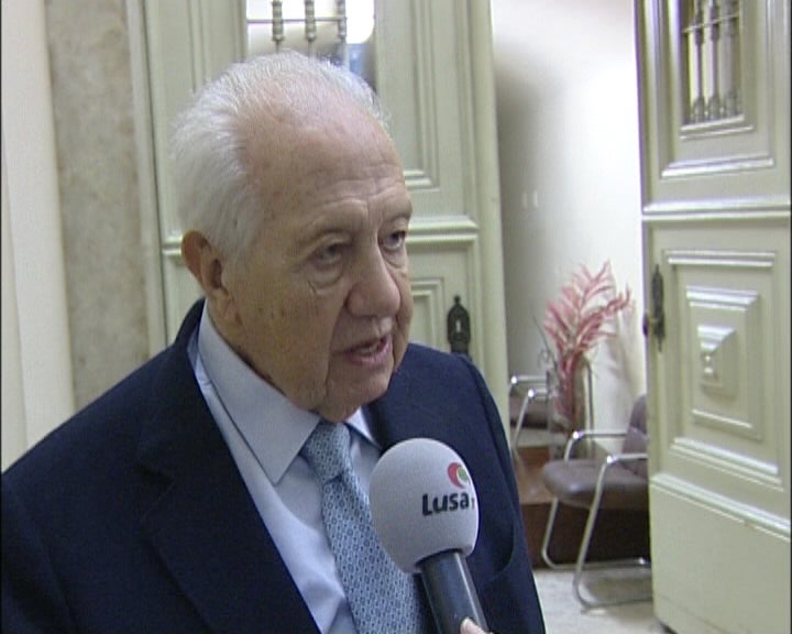 Reação de Mário Soares ao acordo do Governo com o PSD