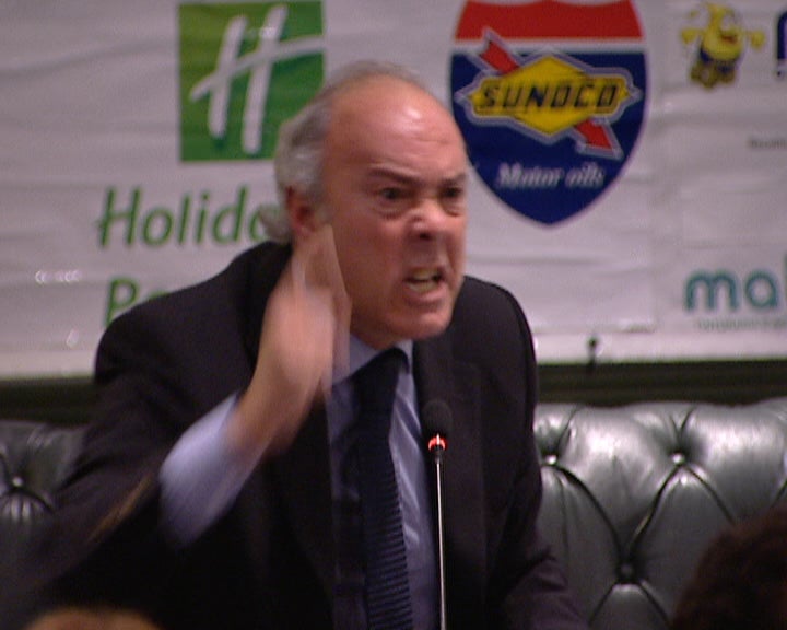 Protesto contra Relvas