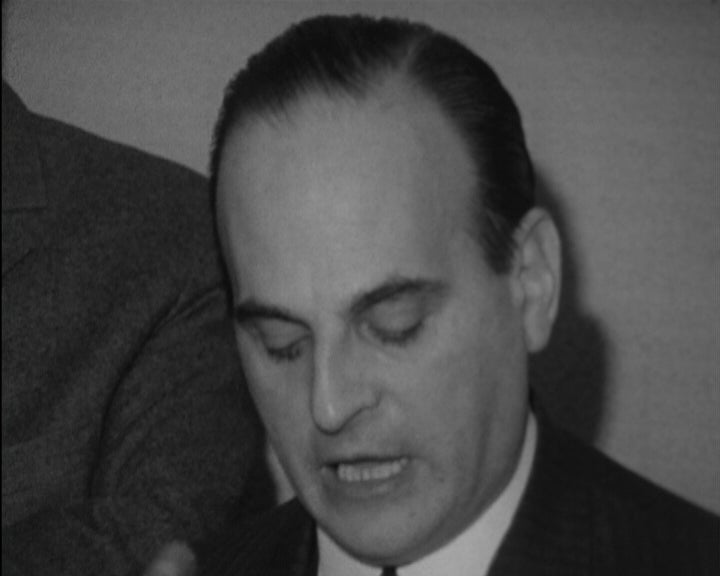 José Hermano Saraiva recebe professores primários