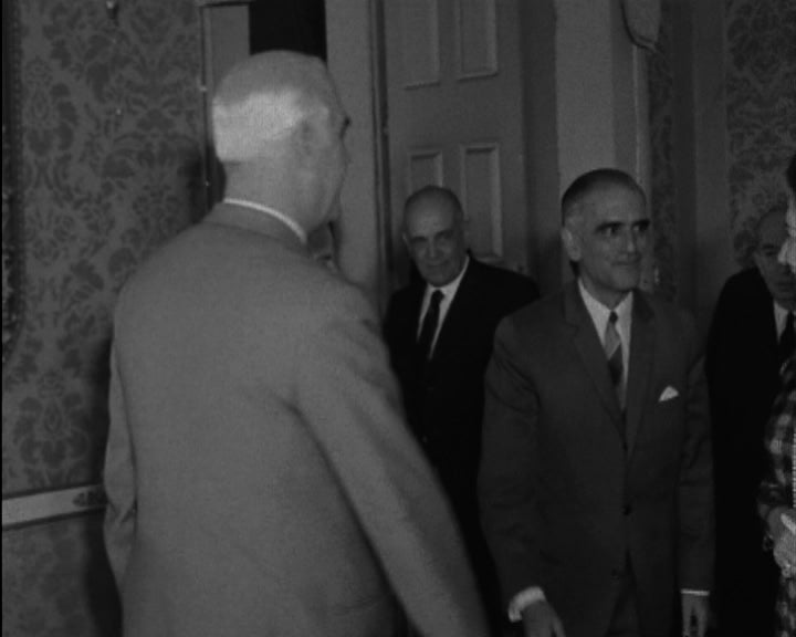 Visita do Coronel António Braamcamp Sobral à Casa da Madeira