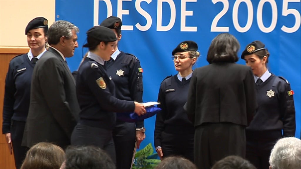 António Costa e Francisca Van Dunem visitam cadeia
