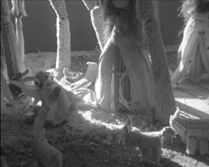 Exposição de trabalhos manuais da Escola Industrial e Comercial de Silves