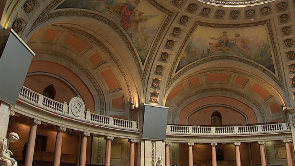 Relatório internacional avalia democracia em Portugal