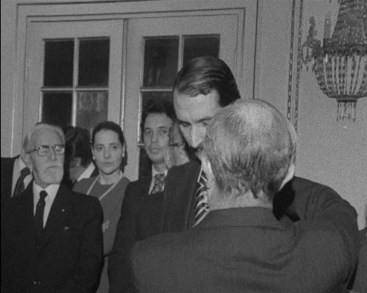 Condecorações na Embaixada do Brasil