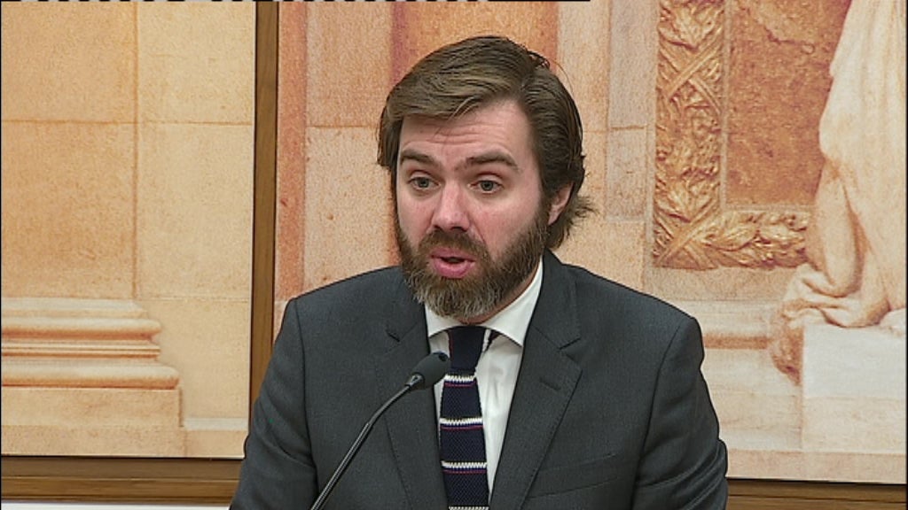 Conferência de imprensa de João Almeida