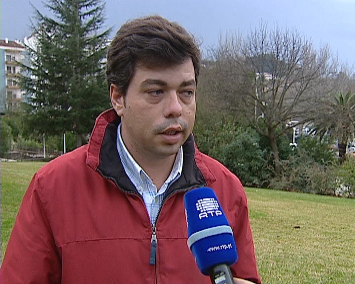 Nova Lei sobre a Luta de Cães