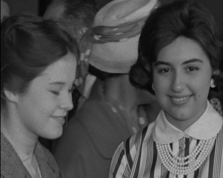 Partida de Dona Sarah Kubitschek para o Brasil