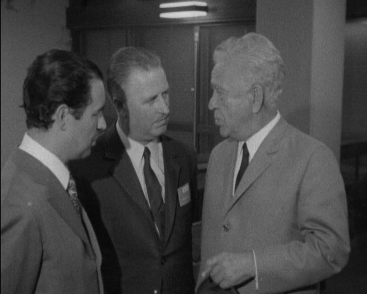 Delegação de deputados parte para Moçambique