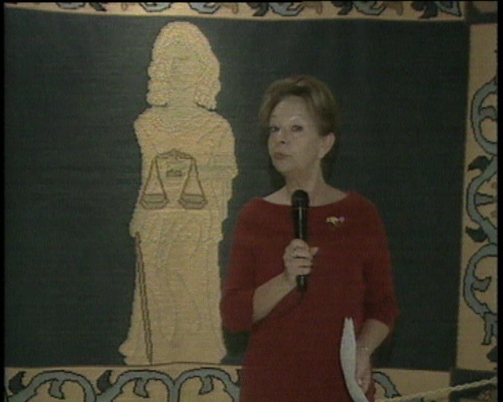 Julgamento à porta fechada de pedófilo