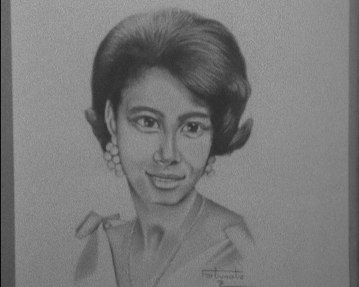 Inauguração de exposição em Luanda