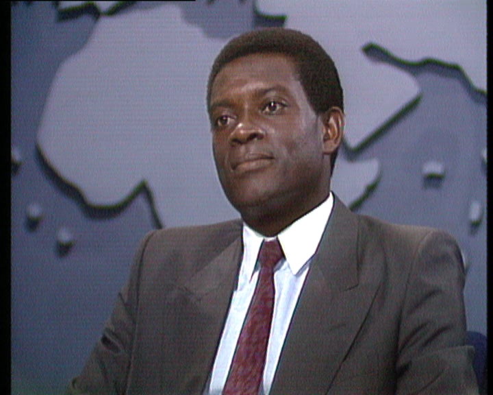 Entrevista a Olegário Piny