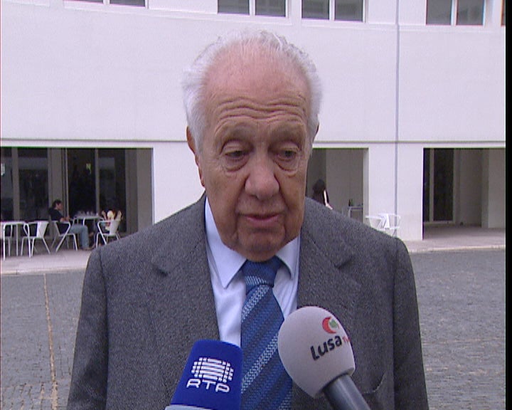 Reações de Soares e Sampaio sobre a morte de Saramago