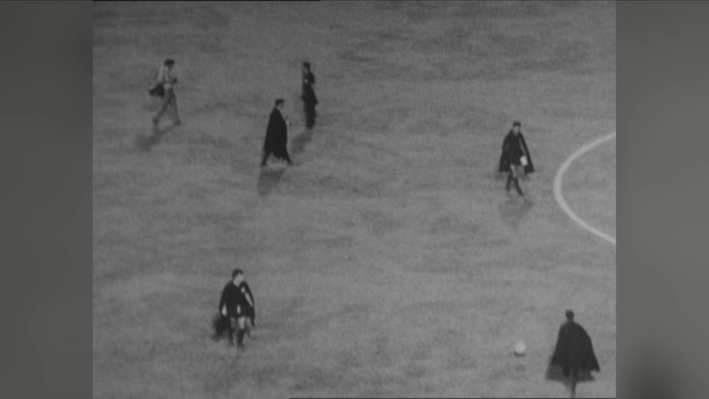 Futebol: morte de Vítor Campos