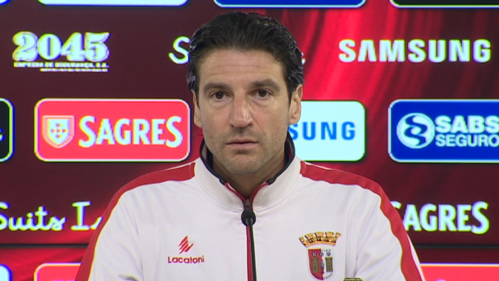 Conferência de imprensa de Jorge Simão