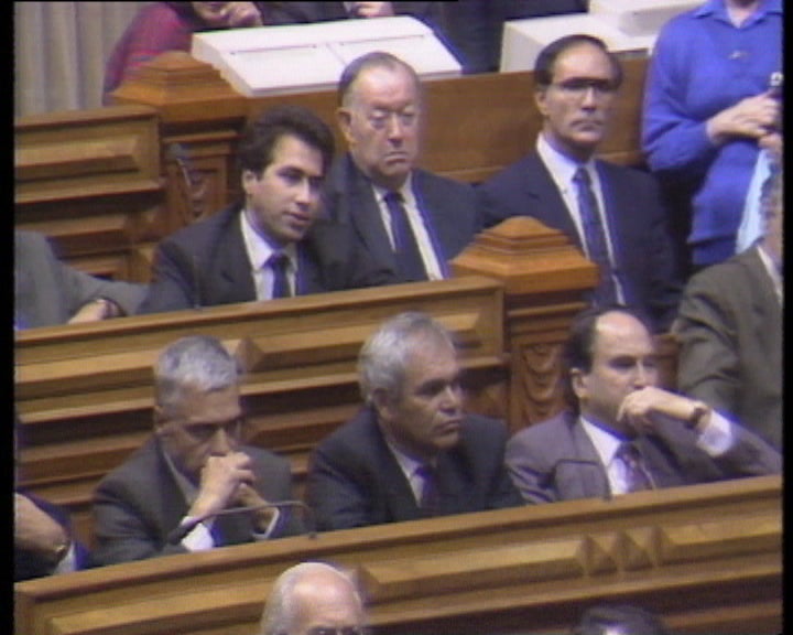 Primeira sessão da VI Legislatura Parlamentar