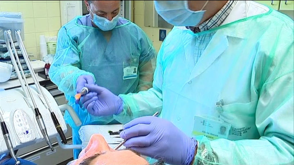 Serviço de estomatologia para reclusos