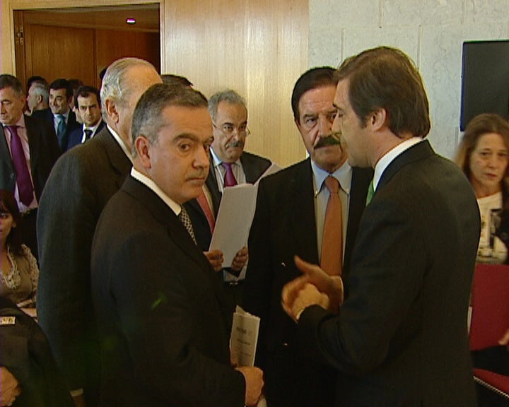 Candidatos à liderança do PSD