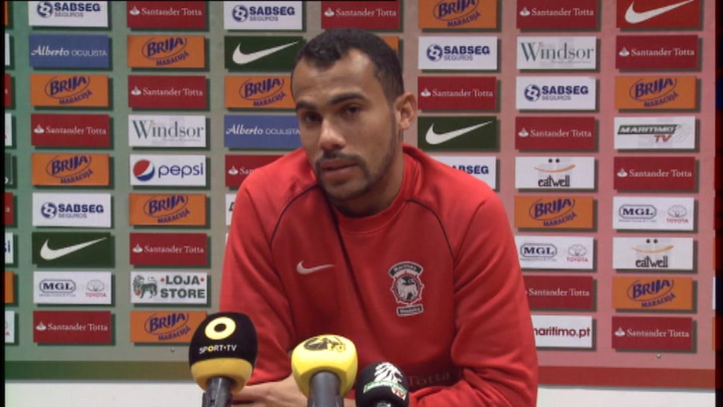 Futebol: Treino do Clube Sport Marítimo