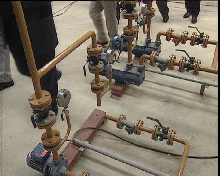 Fábrica de aproveitamento de óleos usados