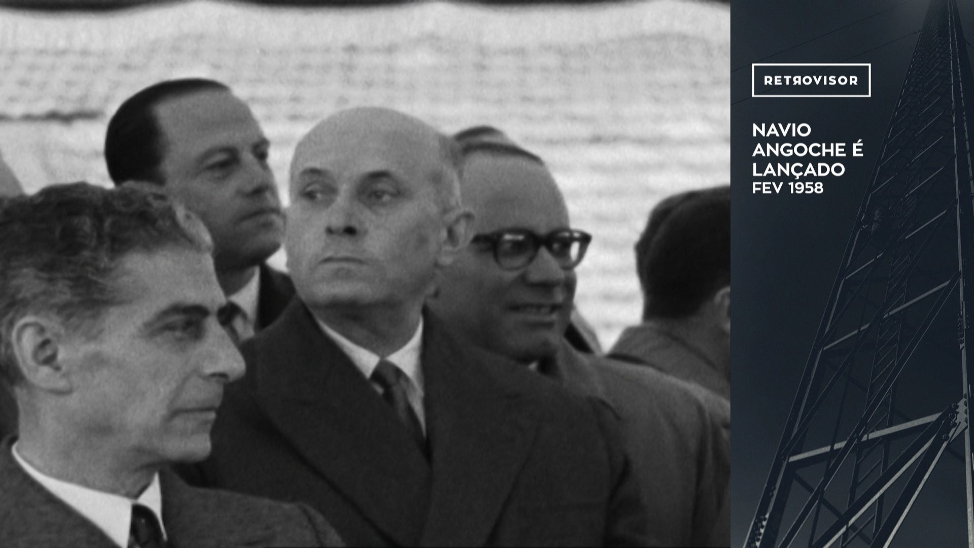 Navio Angoche é Lançado à Água