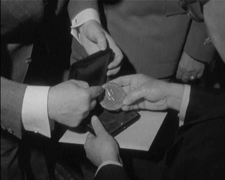 Américo Tomás recebe membros do 1º Congresso dos Combatentes