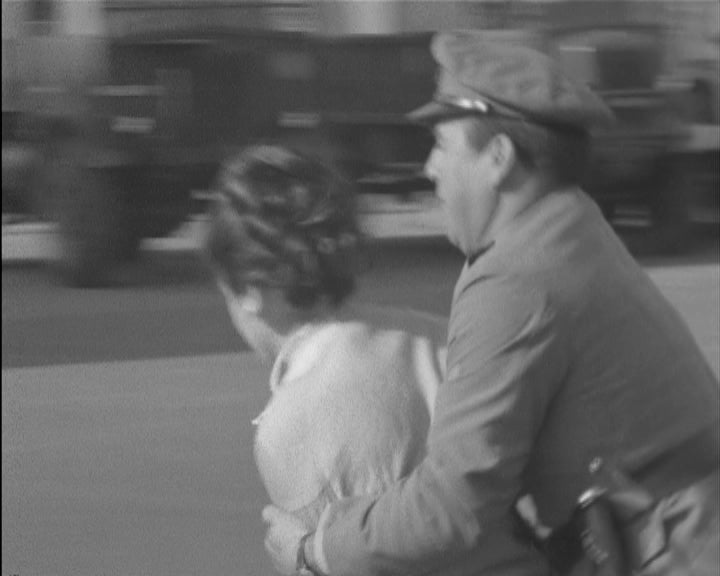 Chegada de contingente militar a Lisboa