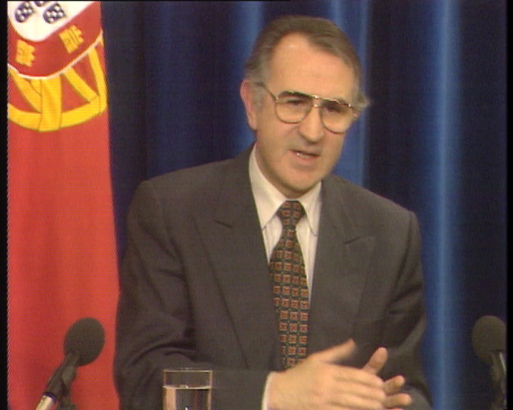 Abertura de hipermercados aos domingos