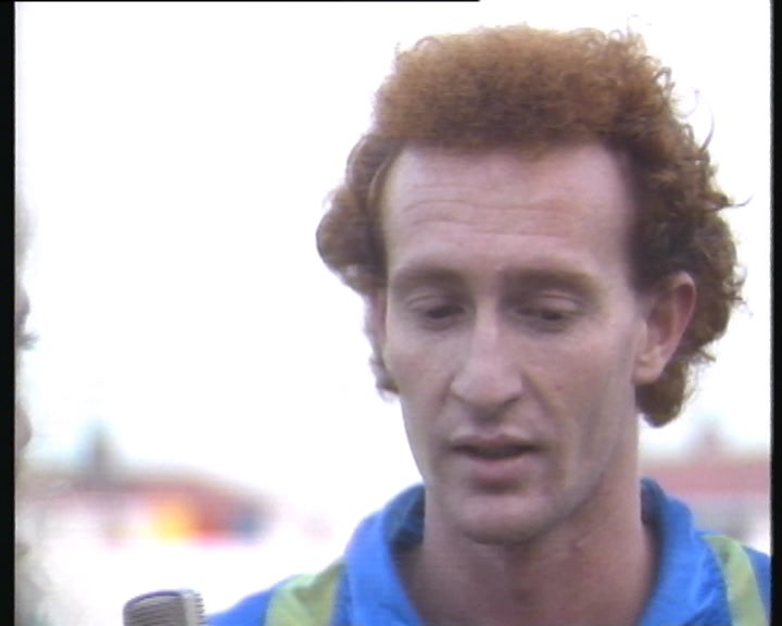 Futebol: Reportagem sobre Hélder Melrinho