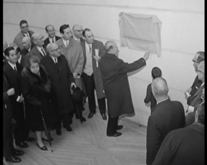 Descerramento de lápide no Liceu Passos Manuel