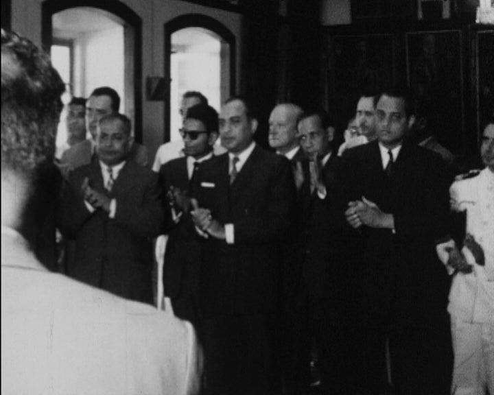 Transferência de porto para o Governo Português