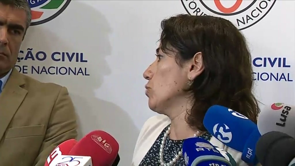 Demissão de Constança Urbano de Sousa